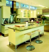 From file "052_chs" entitled "WATRM136.QXD" page 01