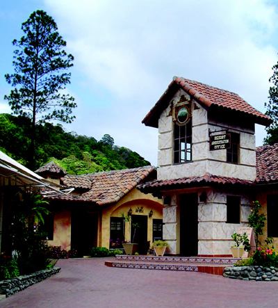 VERSATILE STYLING: Central and South American builders make wide use of Covintec as an alternative to traditional concrete block and beam construction. Well suited for earthquake and hurricane zones, the system has been used for projects ranging from simple, modest Habitat for Humanity houses to this detailed, upscale resort.