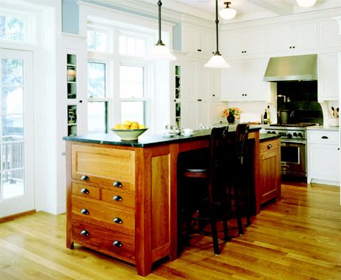 BD060501262aL2.jpgClick here to view image gallery.