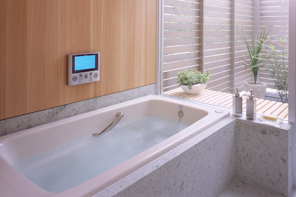 Rinnai controllers allow home owners to adjust their tankless water heaters from inside any room in the house. 