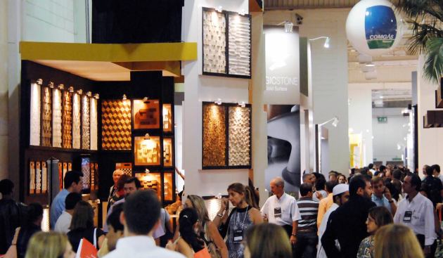Attendees take in the new introductions at Expo Revestir, the largest ceramic tile show in Latin America.