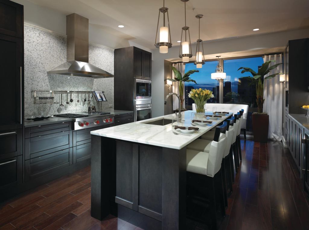 ELITE SUITES: Each unit at 1706 Rittenhouse Square Street is outfitted with marble, granite, and other sumptuous finishes, offering birds-eye views of the central city and beyond.