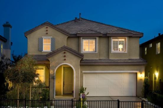 RESTARTING A PROJECT: The houses that McMillin Communities is currently selling at its Jacaranda community at Lomas Verdes in Chula Vista, Calif., could serve as models for Summerly, a master-planned community with nearly 1,500 homesites that McMillin and two financial partners acquired from Bank of America earlier this month.
