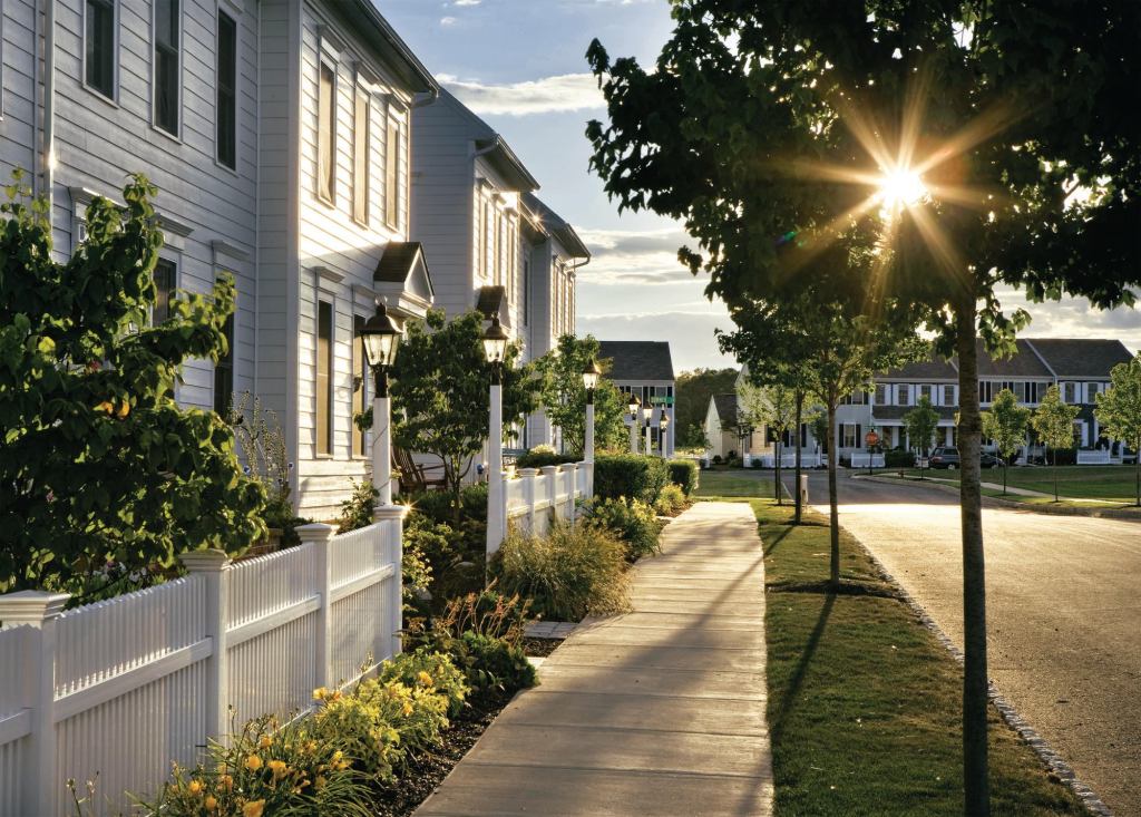 Womanly Appeal Single women are drawn to Charter Homes’ townhomes.