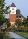 Village Living New Amherst is one of the first New Urbanist master planned communities in Ontario.