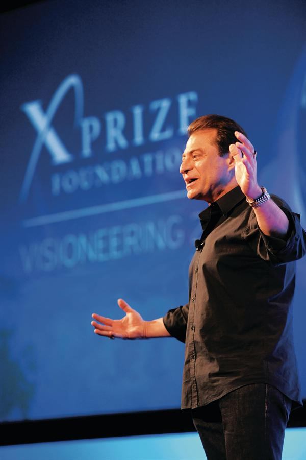Creative Chaos Futurist Peter Diamandis challenged builders to entertain new ideas that would disrupt their businesses.