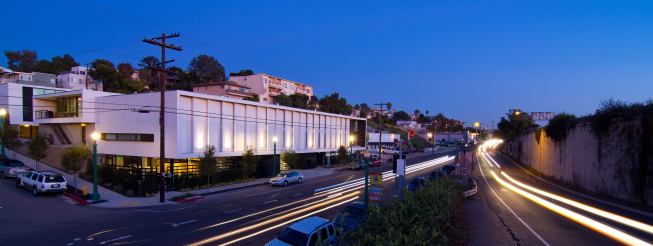 The Charmer, San Diego. Mixed-use project encompassing 19 lofts and 5,000 square feet of retail and live/work space.