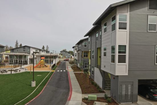 Maple Park’s narrow pedestrian-friendly streets create park-like courts of various sizes, encouraging community interaction.