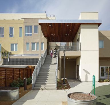 The project is proof that low cost and architectural liveliness can co-exist happily. 