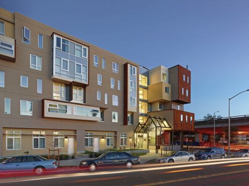 Because of the freeway and traffic, the facade was built with an acousitc clip--two layers of wallboard to deaden noise. Windows are soundproof aluminum.  