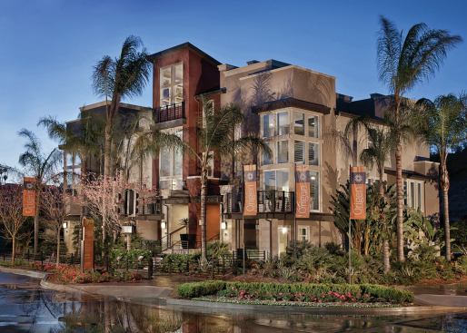 Grand, Multi-Family Housing Project - 18 to 30 du/acre (For Sale or Rent). Builder: Shea Homes. Architect: Woodley Architectural Group Inc.

Located in a suburban San Diego neighborhood, these townhouses deliver a modern, urban look for young couples and families.