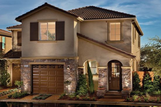 Grand, Single Family Detached House - Under 2,000 square feet. Builder: McCaffrey Homes. Architect: Danielian Associates Architecture + Planning.

Featuring 8-foot sliding doors and windows, this Clovis, Calif., home expands indoor-outdoor living areas with a 10-foot-wide side yard.