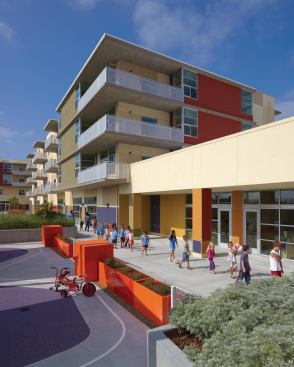 Center for Jewish Life, Palo Alto, California

Architects - Steinberg Architects