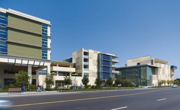 Center for Jewish Life, Palo Alto, California

Architects - Steinberg Architects