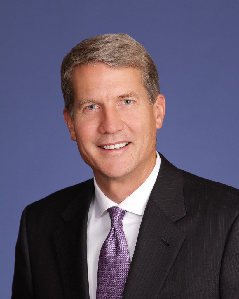 Scott D. Stowell, CEO Standard Pacific Homes