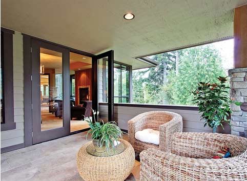 Photo by Jeffrey deRoulet