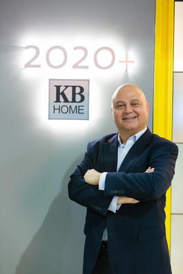 Jacob Atalla, VP of sustainability at KB Home, poses in front of the Greenbuild KB Home ProjeKt