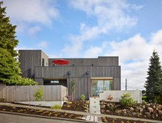 BLK LAB house. West Seattle, Washington.
Image license: Patano Studio Architecture.
© Copyright 2015 Benjamin Benschneider All Rights Reserved. Usage may be arranged by contacting Benjamin Benschneider Photography. Email: bbenschneider@comcast.net or phone: 206-789-5973.