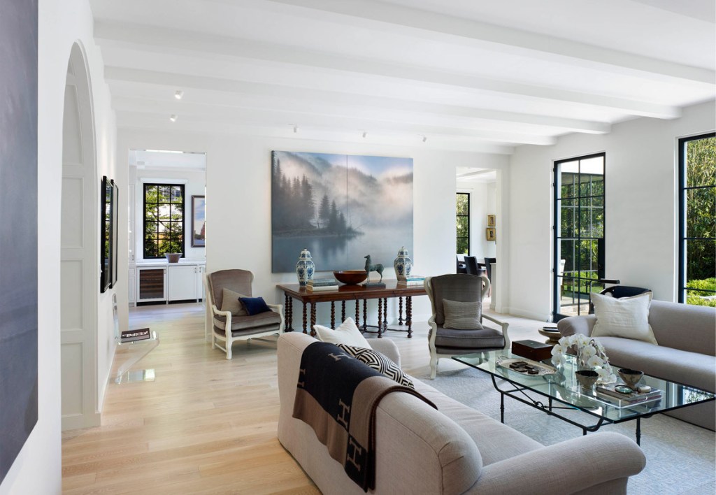 Distilled Traditional by Anne Decker Architects