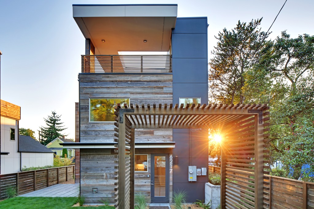 Two new high-performance homes in Seattle blend in with their industrial neighborhood while maintaining the highest levels of sustainability.