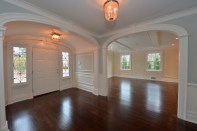 Kuiken Brothers stocks a range of molding profiles to supply both traditional projects as well as transitional projects such as this new construction project in the suburbs of New York City.