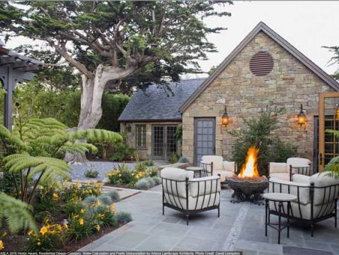 ASLA 2016 Honor Award, Residential Design Category. Water Calculation and Poetic Interpretation by Arterra Landscape Architects. Photo Credit: David Livingston.