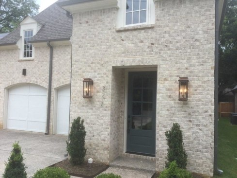 White brick exteriors are among this year’s top residential brick trends.