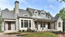 Photos courtesy of Cotton Creek Homes.