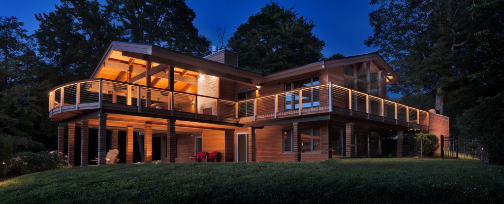 Courtesy of Decks by Kiefer