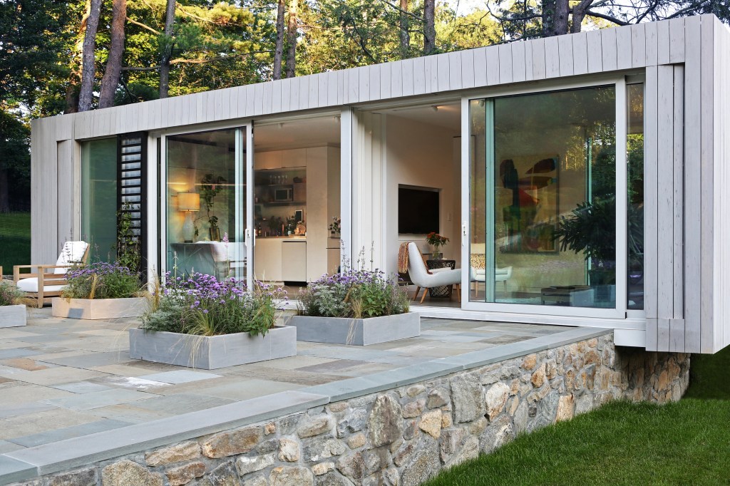 New Canaan Retreat by prefabricated design and construction firm Cocoon9.