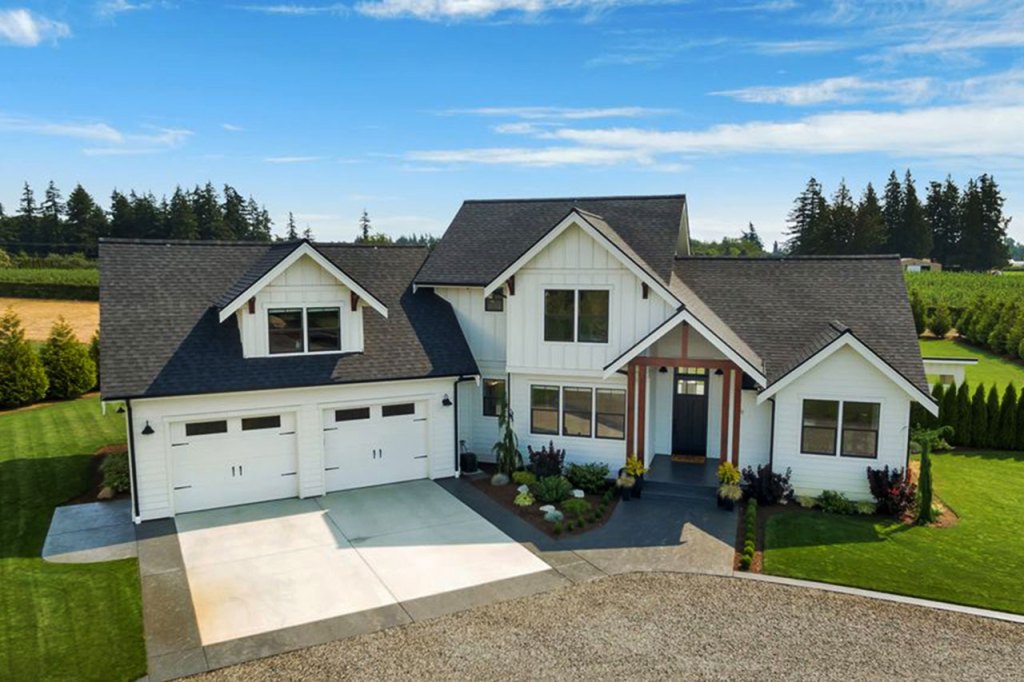 Photo courtesy of Jerry Roetcisoender