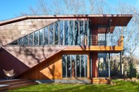 The Hidden Path Residence in Shelter Island, N.Y., winner of a 2019 North American Copper in Architecture Award.