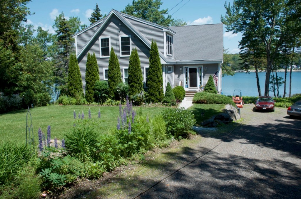 A vacaton home in Spruce Head, Maine.