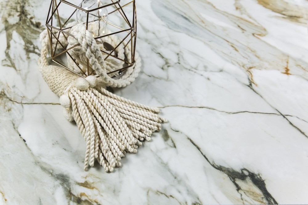 Neolith sintered stone in Calacatta Luxe.
