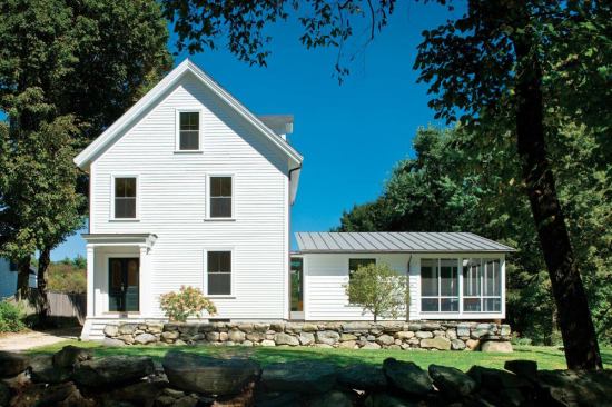 Freed of the clutter of 20th century additions, the original house reveals a handsome simplicity.
