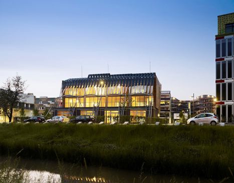 KVA feels that the Soft House model solves several issues with residential solar energy production: it prevents the solar system from becoming an engineering project in the home, it obviates the high installation costs, and it circumvents the need to transform DC power produced by PVCs into AC power.