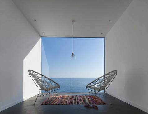 Sunflower House, Cadaval & Solà-Morales, Girona, Spain.