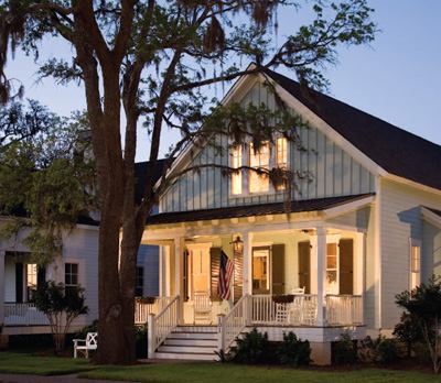 “The goal was to create diversity to make the community feel like it had been there a long time,” says Stephen McKay, a residential designer at Tringali. A variety of historical precedents are mixed and matched to evoke the small-town feel of old Southern towns. Front and back porches figure prominently, most of them equipped with ceiling fans for relief from the hot climate.
