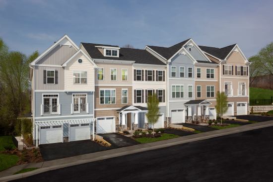 Individual Helpings. At Potomac Crest in Woodbridge, Va., a stylish alternative design to 2-over-2 condos provides for townhome-like living without sacrificing density per acre. Basheer & Edgemoore, this community's developer, expects to have orders for at least 40 of 76 units by year's end.