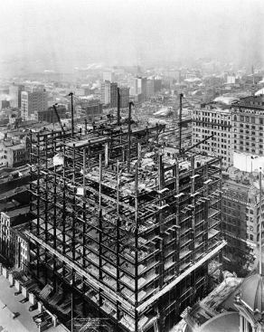 The building under construction.