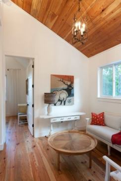 Located on an organic farm in East Austin, this new home has a traditional form with some modern details.