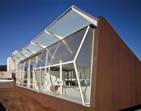An oversize light well opens the core of the building to the deck above, and the sky.   2008 rada  Tehama Grasshopper, San Francisco  Grand Award/Renovation  Fougeron Architecture, San Francisco