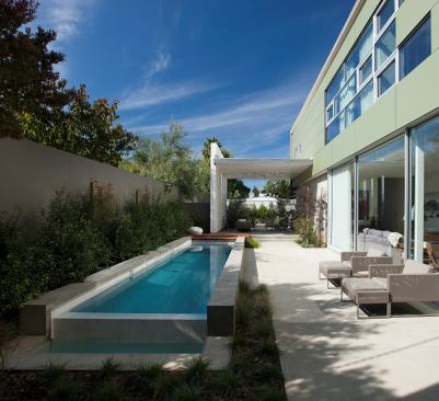 On a 40-foot-by-135-foot infill lot in a dense neighborhood on the west side of Los Angeles, this home embraces the linear nature of its site. So does the pool—long and skinny, it’s perfect for doing laps. Project: Goodman House, Venice, Calif.; Builder: Oliver Construction Co., Thousand Oaks, Calif.; Architect: Abramson Teiger Architects, Culver City, Calif.; Landscape architect: Eva Sobesky, Venice