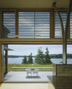 Residence on a Peninsula