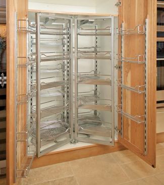 Retractable Glass Doors: The full-view, center-opening doors between the loggia and the family room slide completely into the sidewalls, creating a 16-foot-wide-by-10-foot-high opening. The impact-resistant, insulated glass is held in place by the heavy aluminum frame with concealed fasteners and commercial-grade, adjustable rollers.