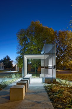 Corinthian Gardens Smokers' Shelter - ASK Studio / Des Moins, Iowa