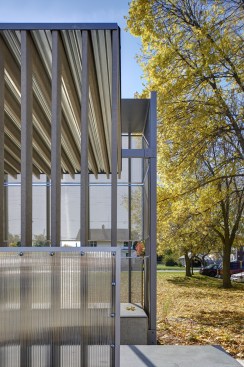 Corinthian Gardens Smokers' Shelter - ASK Studio / Des Moins, Iowa