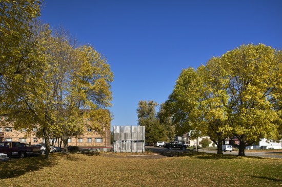 Corinthian Gardens Smokers' Shelter - ASK Studio / Des Moins, Iowa