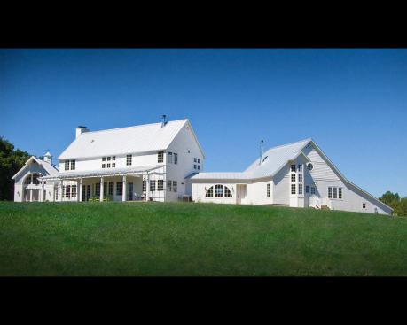 The house is divided into five pavilions, a plan that Goulette developed after looking at lots of farmhouses and their series of utility buildings. He was reminded that an aggregate, added-to feel is a quality common to old farmsteads.