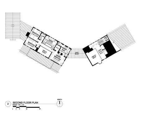 The home's second floor is set at the center of the plan.